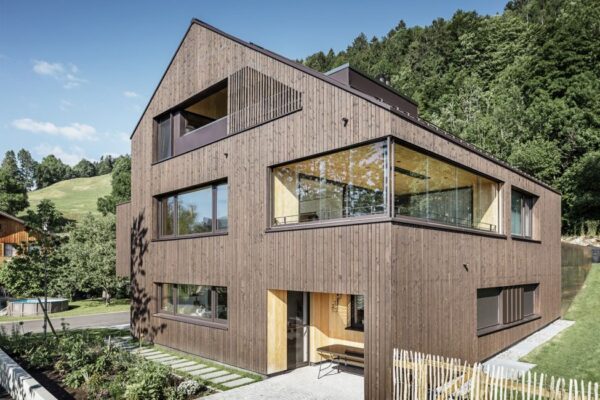 Moderní vícegenerační dům se spoléhá na PREFALZ