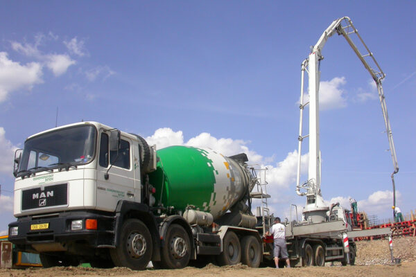 Českomoravský beton získal ocenění Czech Business Superbrands  2015