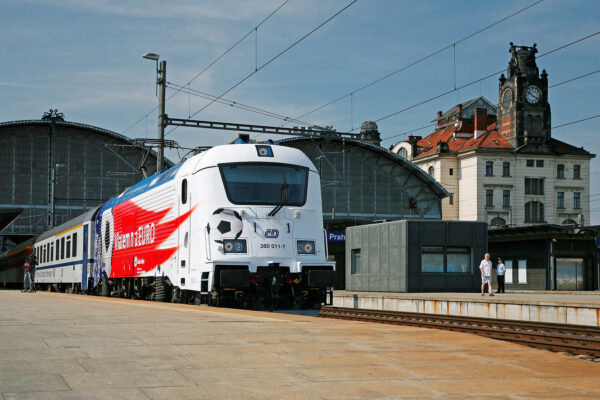 Železnice, město, architektura