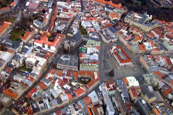 Nové lampy osvětlení centra Olomouce příliš nezlepšily