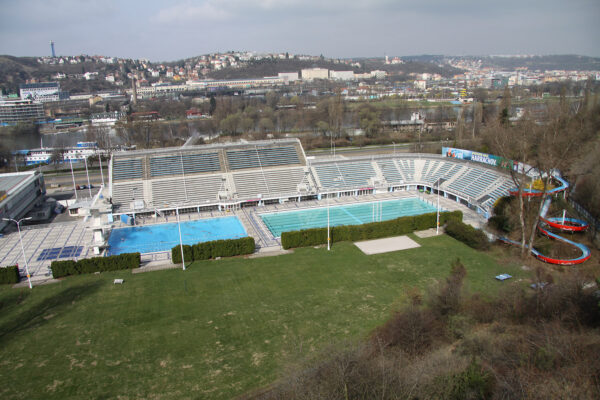 Podolský bazén byl otevřen před 50 lety