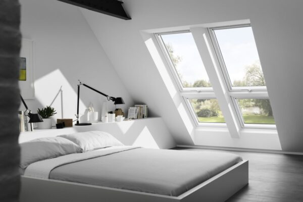 Bezúdržbové střešní okno VELUX