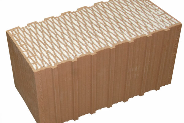 HELUZ Family 2in1 – cihly s integrovaným izolantem