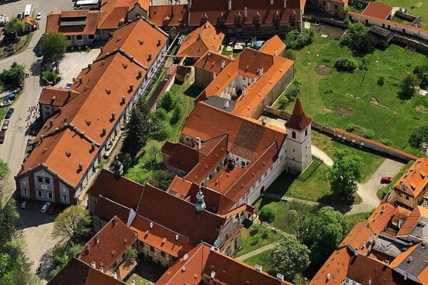 V Českém Krumlově zpřístupnili opravený objekt klášterů