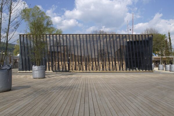 Isa Stürm (CH) + Nathalie Rossetti (CH)