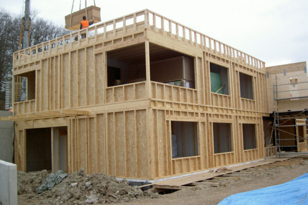 Na nové dřevěné sídlo Lesů ČR bude mezinárodní soutěž architektů