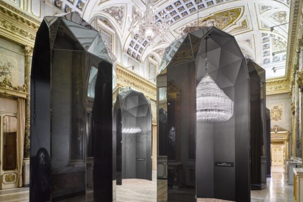 Výstavní stánek Lasvit via Lucis