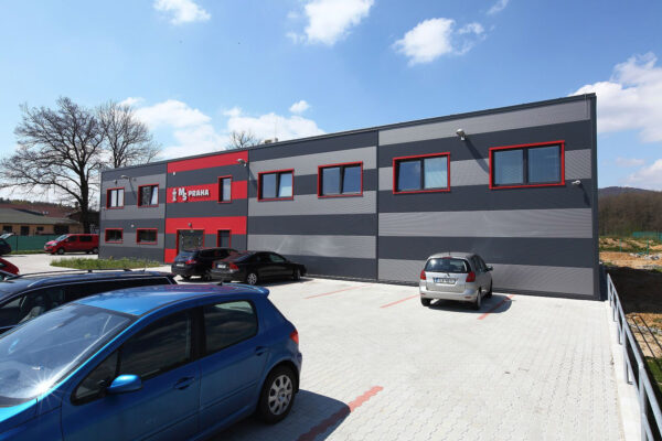 MS Praha: nové sídlo ve Cvikově