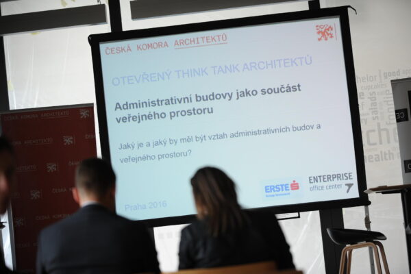 OTTA: Administrativní budovy jako součást veřejného prostoru