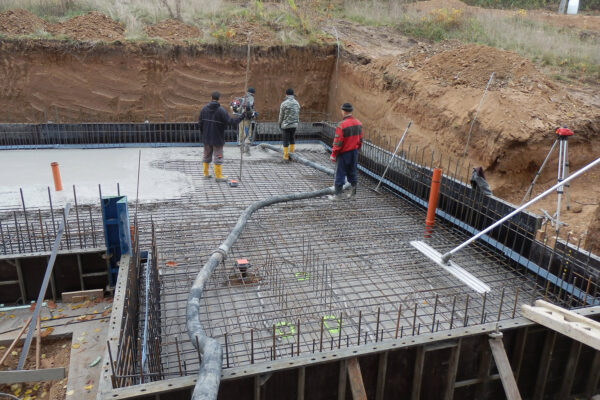 Betonový rodinný dům v Otvovicích