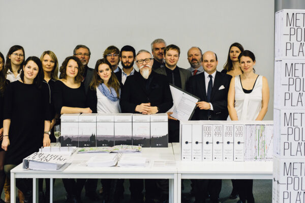 Odcházení Kanceláře metropolitního plánu