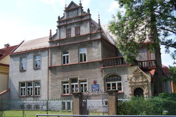 Český Těšín má nově dvě památkově chráněné vily