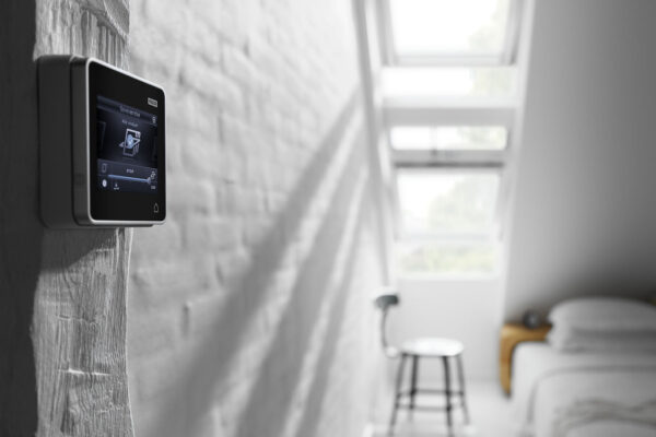 VELUX a Netatmo uzavřeli partnertsví v oblasti „chytrých“ domů