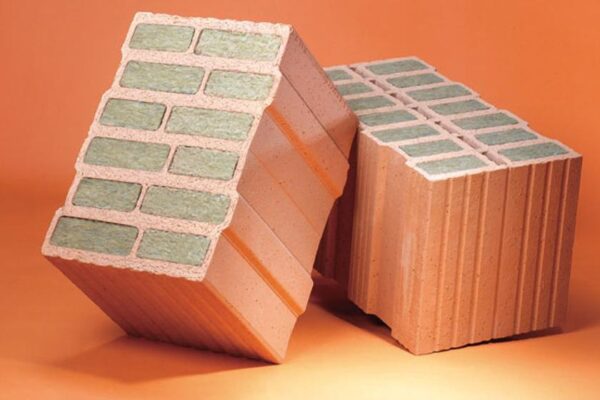 Cihly Porotherm mají vylepšené tepelněizolační parametry!