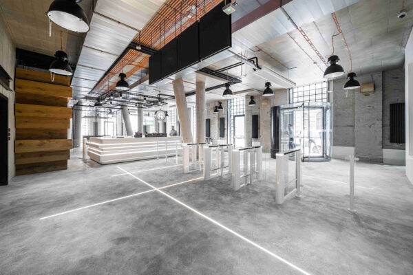 Five na Smíchově v Praze