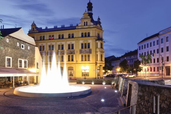 Písek – rekonstrukce parteru obvodové linie historického centra