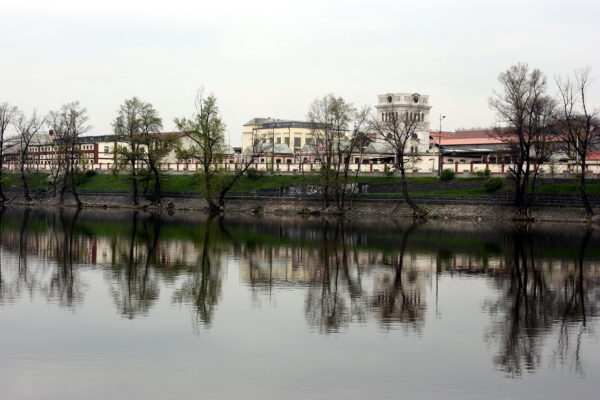 Holešovická tržnice