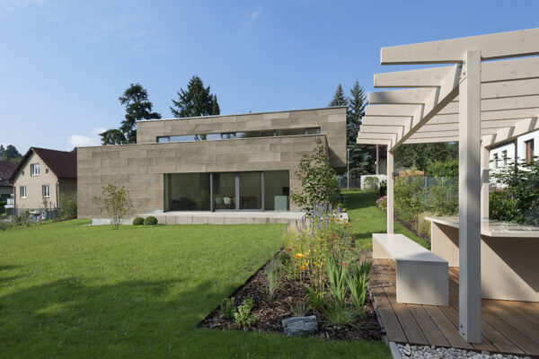 Rodinný dům s provozovnou