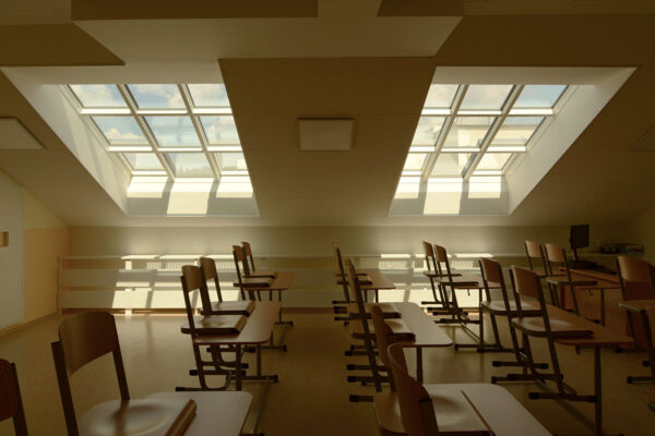 Neviditelné automatické otvírače střešních oken