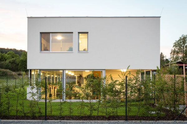 Útulná moderna ve čtyřech variacích