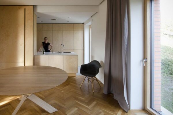 Interiér baťovského jednodomku