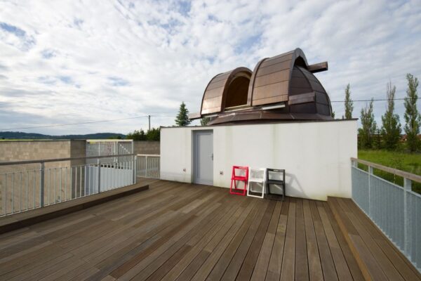 Víceúčelový objekt u hvězdárny