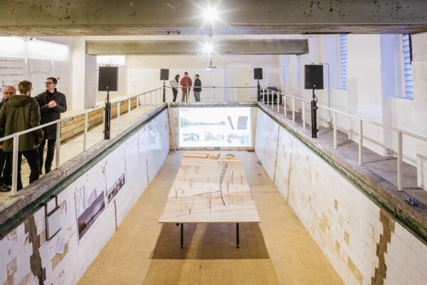 Komentovaná prohlídka: Lávka Holešovice – Karlín