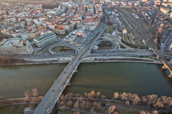 Praha prověřila možnosti koncertního sálu na Vltavské