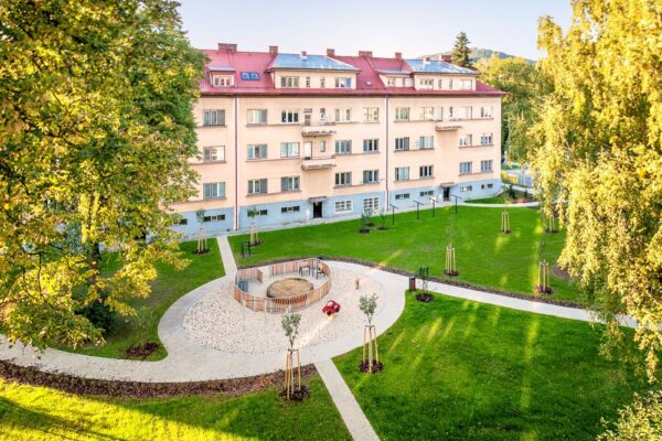 Revitalizace ploch u sídliště Kolonie