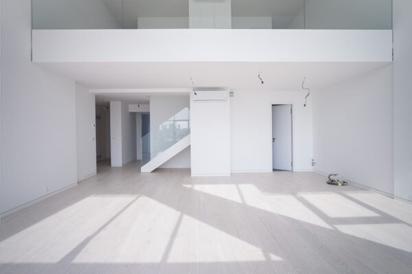 Efektně zapuštěné soklové lišty