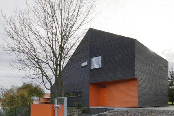 Rodinný dům v Kostelci