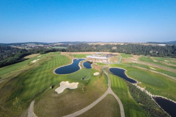 Panorama Golf Resort v Kácově