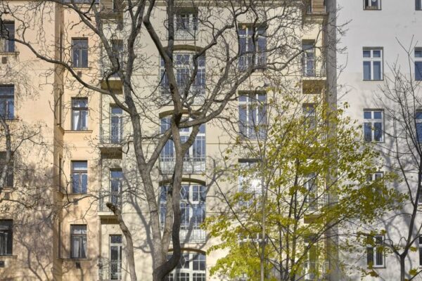 Rekonstrukce a nástavba secesního domu