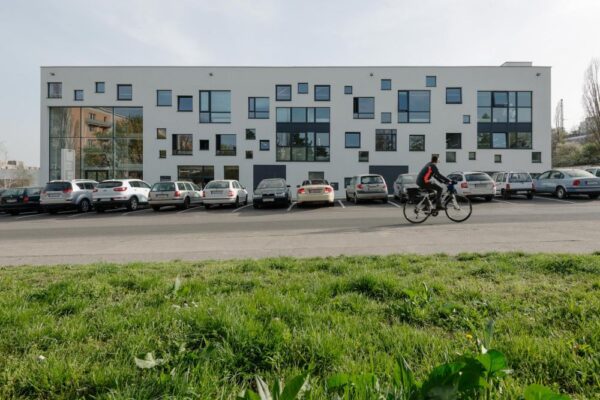 Administratívno skladový areál Sliačska