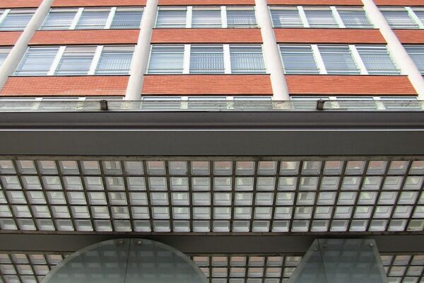 Baťův mrakodrap oslavil osmdesátku