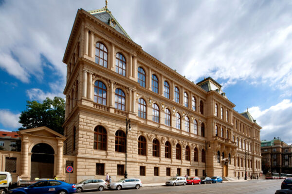 Soutěž na podobu stále expozice UPM