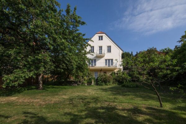 Vila Na Hřebenkách