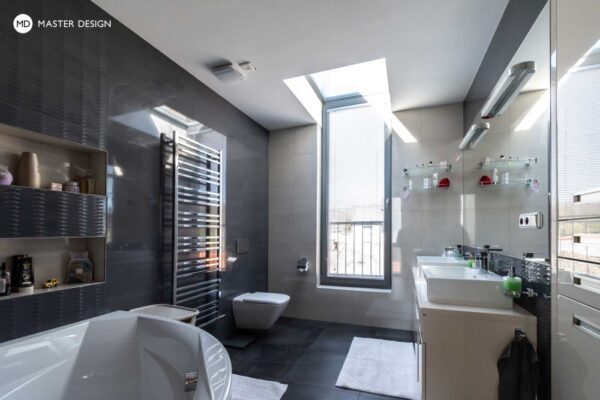 Rodinný dům v černobílém designu