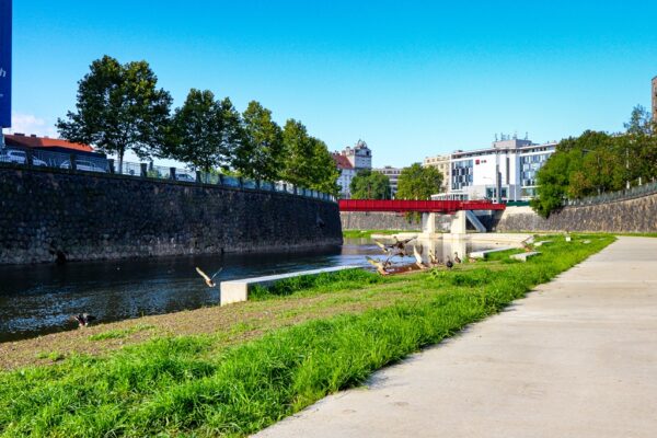 Nová Náplavka na Radbuze v Plzni