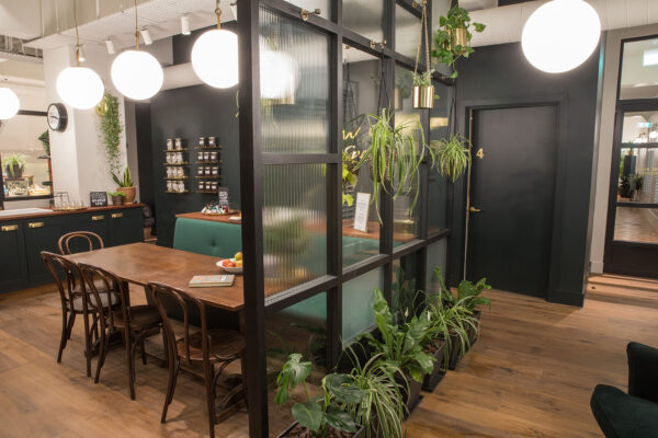 Značka organické kosmetiky Lush si vybrala podlahy Kährs