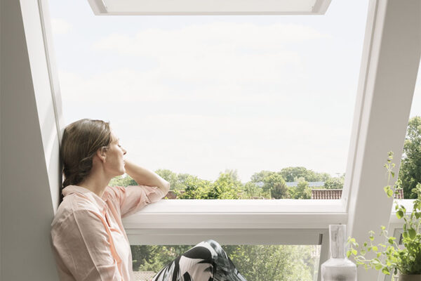 Výklopně-kyvné střešní okno VELUX INTEGRA® GPU