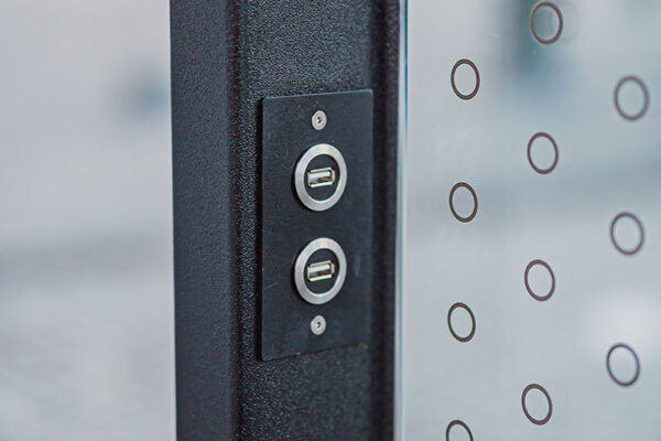 Praha testuje prototyp zastávky na Palackého náměstí