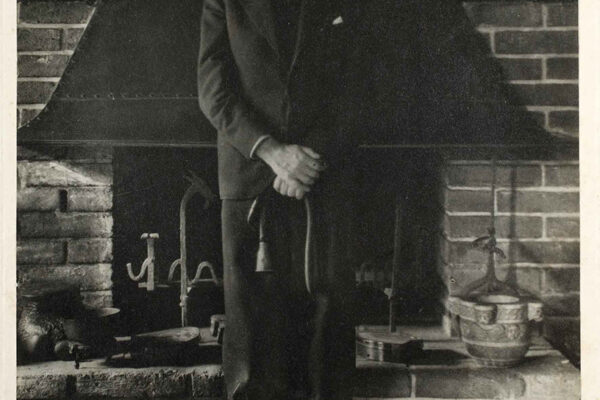 Rok Adolfa Loose 2020