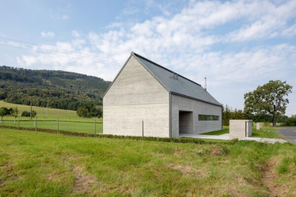 Rodinný dům ve Smilovicích