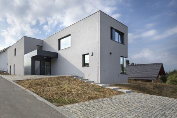 Dvougenerační rodinný dům