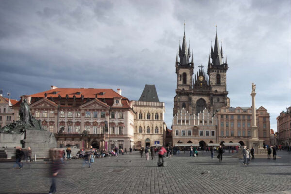 Obnova mariánského sloupu v Praze