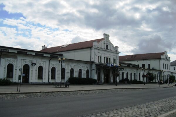 Historickou výpravní budovu na nádraží v Bohumíně čeká oprava