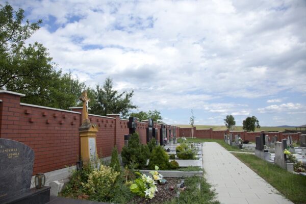 Revitalizace obecního hřbitova