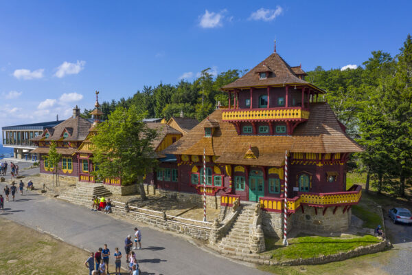 Libušín v původní podobě z dob Jurkoviče byl otevřen veřejnosti