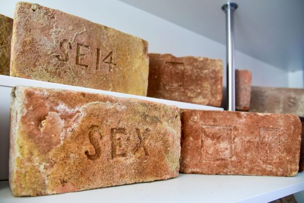 Stavaři z VUT zkoumají historické cihly